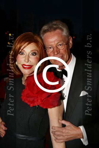 Scheveningen 9 september 2013
Premiere Smoorverliefd in het circustheater.
Marijke Helwegen met man