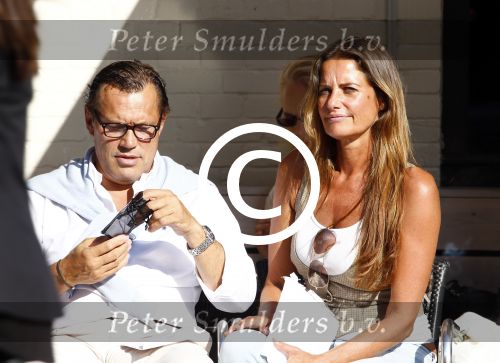 Amsterdam 20 augustus 2013
Mariska Hulscher met haar nieuwe vriend Toon Boorsma op terras.