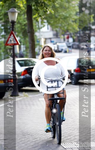Amsterdam 2 september 2013
Maya Vandenbroecke op de fiets