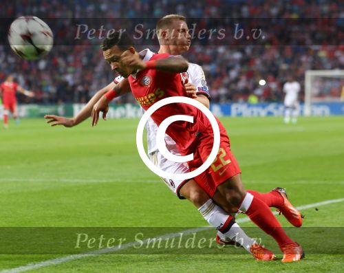 Eindhoven, 20 Augustus 2013
3e Voorronde CL PSV-AC Milan, eindstand 1-1
Memphis Depay in duel met Ignazio Abate
Foto Peter Smulders BV