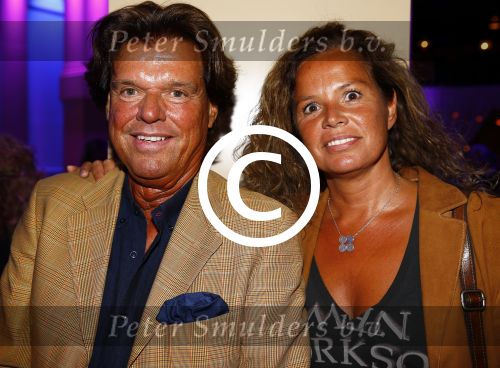 Hilversum 20 augustus 2013
Winterpresentatie RTL in studio 21. Menno Buch met zijn vrouw
Peter Smulders bv