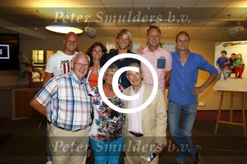 Ridderkerk 15 augustus 2013
Presentatie blad helden door Barbara en Frits Barend met daarin oa Michael Boogerd met vriendin Darya Nucci en kinderen Darya en Mikai, en Thijsje Oenema en Michel Mulder met familie. 
Peter Smulders bv