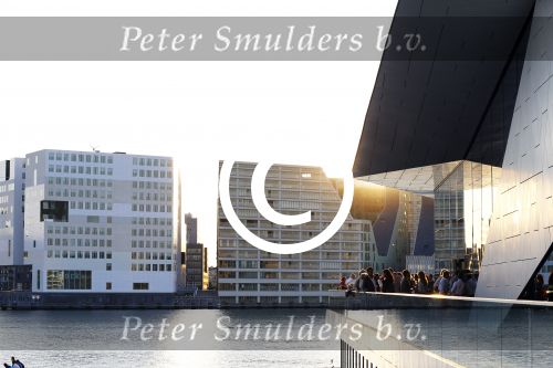 Amsterdam 26 augustus 2013
nieuwe paleis van Justitie aan het IJ ( Rechtbank)
Peter Smulders bv
