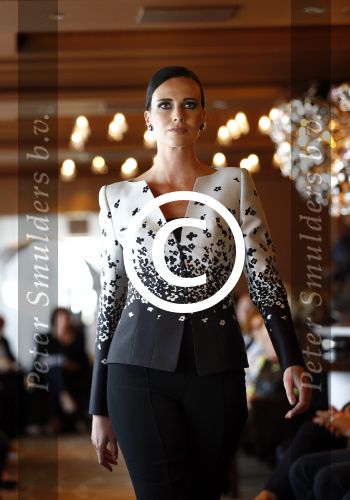 Amsterdam 8 september 2013
Modeshow Paul Schulten in het okura.