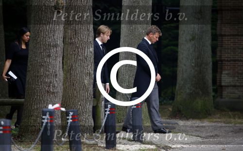 Lage Vuursche 16 augustus 2013
Begrafenis Prins Friso bij de stulpkerk in Lage Vuursche. De hele koninklijke familie was Aanwezig. Prins Jaime met verloofde
Peter Smulders bv
