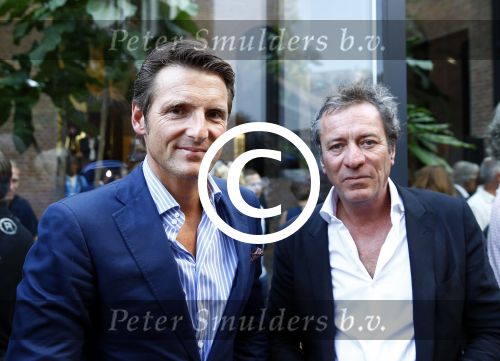 Amsterdam 5 september 2013
Opening nieuwe eyeworks pand met Reinout en Danielle Oerlemans (met kinderen) en burgemeester Eberhard v d Laan. Prins Maurits met Roberto Meijer