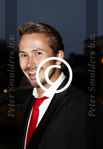 Scheveningen 9 september 2013
Premiere Smoorverliefd in het circustheater.
raynor Arkenbout