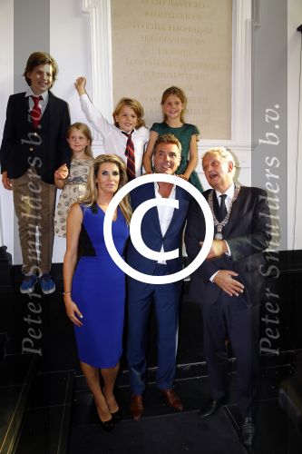Amsterdam 5 september 2013
Opening nieuwe eyeworks pand met Reinout en Danielle Oerlemans (met kinderen) en burgemeester Eberhard v d Laan