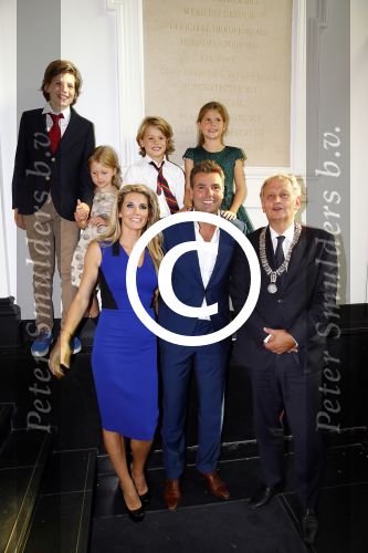 Amsterdam 5 september 2013
Opening nieuwe eyeworks pand met Reinout en Danielle Oerlemans (met kinderen) en burgemeester Eberhard v d Laan