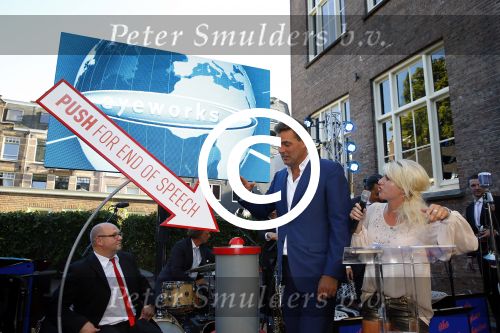 Amsterdam 5 september 2013
Opening nieuwe eyeworks pand met Reinout en Danielle Oerlemans (met kinderen) en burgemeester Eberhard v d Laan