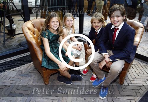 Amsterdam 5 september 2013
Opening nieuwe eyeworks pand met Reinout en Danielle Oerlemans (met kinderen) en burgemeester Eberhard v d Laan