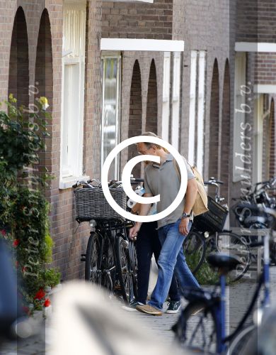Amsterdam 18 augustus 2013
Rick Nieman met zijn dochter Camilla boodschappen aan het doen.
Peter Smulders bv