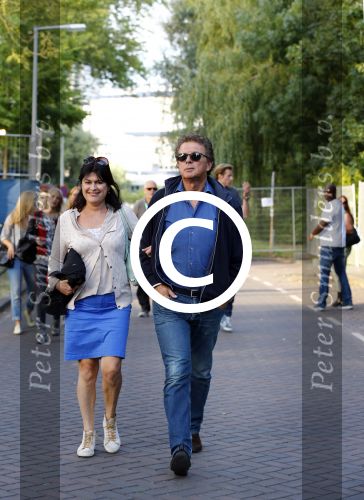 Amsterdam 18 augustus 2013
Robert en Roos ten Brink op weg naar de parade.
Peter Smulders bv