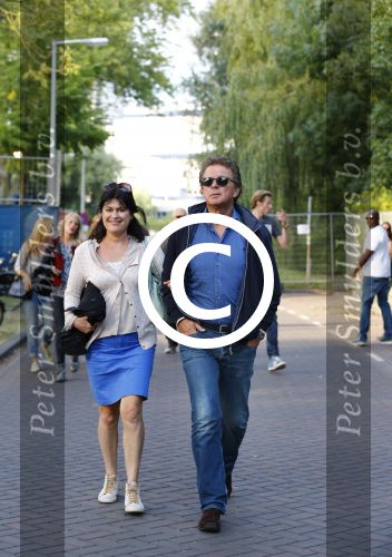 Amsterdam 18 augustus 2013
Robert en Roos ten Brink op weg naar de parade.
Peter Smulders bv