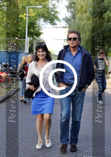 Amsterdam 18 augustus 2013
Robert en Roos ten Brink op weg naar de parade.
Peter Smulders bv