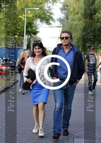 Amsterdam 18 augustus 2013
Robert en Roos ten Brink op weg naar de parade.
Peter Smulders bv