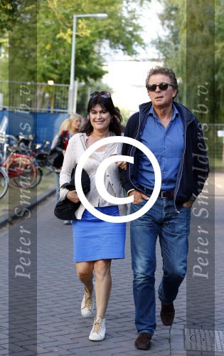 Amsterdam 18 augustus 2013
Robert en Roos ten Brink op weg naar de parade.
Peter Smulders bv