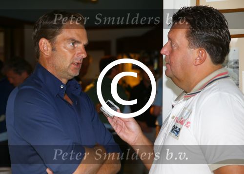 Zandvoort, 7 Augustus 2013
KLM Charity Challenge gespeeld op de Kennemer Golfclub met veel BN-ers.
Ronald de Boer in gesprek met Edwin Bredius
Foto Peter Smulders BV
