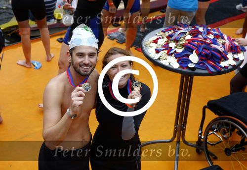 Amsterdam 8 september 2013
Amsterdam city swim door de grachten met diverse bn ers.
Ruud Feltkamp met Jessica Mendels
