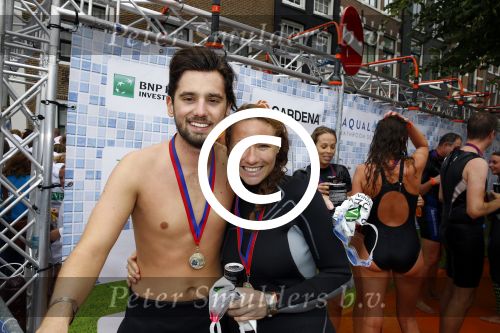 Amsterdam 8 september 2013
Amsterdam city swim door de grachten met diverse bn ers.
Ruud Feltkamp met Jessica Mendels