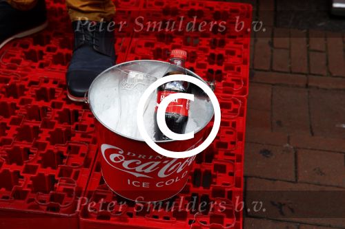 Amsterdam 14 augustus 2013
Ruud Feltkamp opent the concept store van Coca cola op de kalverstraat. Ben Saunders is ook aanwezig.
Peter Smulders bv