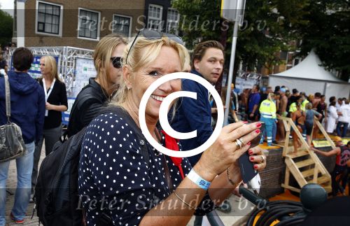 Amsterdam 8 september 2013
Amsterdam city swim door de grachten met diverse bn ers.
Moeder Ruud Feltkamp