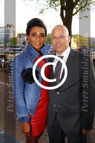 Amsterdam 3 september 2013
Premiere Stiletto in Carre.
Sophia Wezer met man