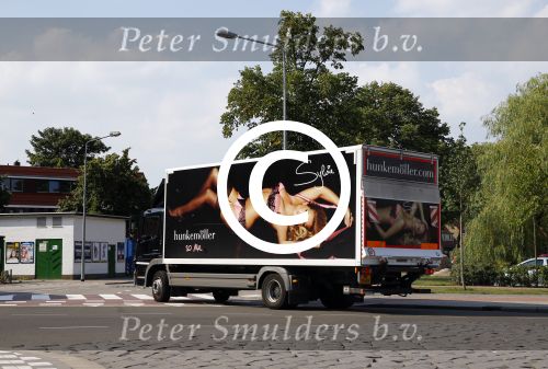 Amsterdam en Hilversum 27 augustus 2013
Vrachtwagens Hunkemoller met Sylvie v d Vaart erop.
Sylvie Meis