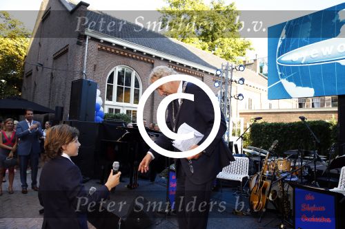 Amsterdam 5 september 2013
Opening nieuwe eyeworks pand met Reinout en Danielle Oerlemans (met kinderen) en burgemeester Eberhard v d Laan