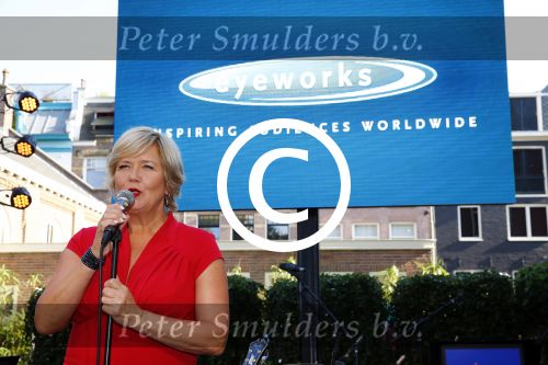 Amsterdam 5 september 2013
Opening nieuwe eyeworks pand met Reinout en Danielle Oerlemans (met kinderen) en burgemeester Eberhard v d Laan. Mathilde Santing