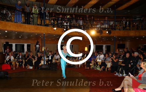 Rotterdam, 7 September 2014
Anneke Gronlof 55 jaar artiest
Anneke Gronloh
Foto Peter Smulders BV