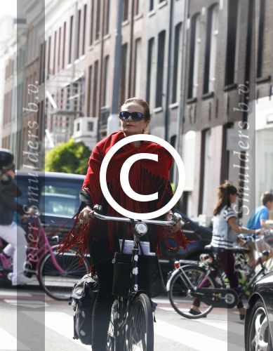 Amsterdam 2 september 2014
Ans Markus op de fiets in amsterdam