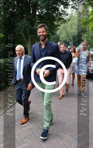 Blaricum, 5 September 2014
Trouwen Anita Witzier met haar man Michel Nillesen

Foto Peter Smulders BV