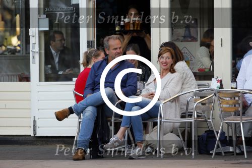 Amsterdam 11 september 2014
Bert Kuizenga met zijn vrouw op terras.