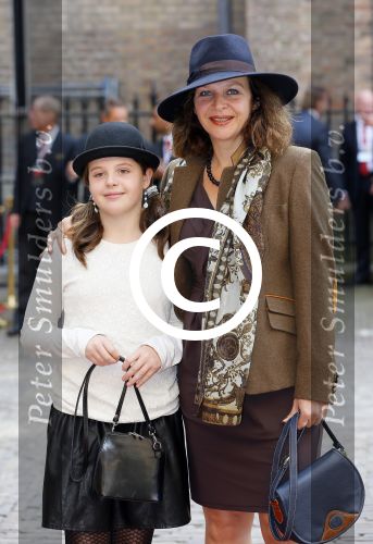 Den Haag 16 september 2014
Prinsjesdag met oa Koning Willem Alexander Koningin Maxima prinses Laurentien en prins Constantijn. Gouden Koets op het binnenhof. Edith Schippers met dochter Eva