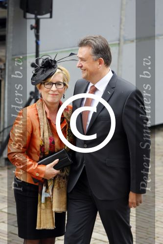 Den Haag 16 september 2014
Prinsjesdag met oa Koning Willem Alexander Koningin Maxima prinses Laurentien en prins Constantijn. Gouden Koets op het binnenhof. Emile Roemer met vrouw