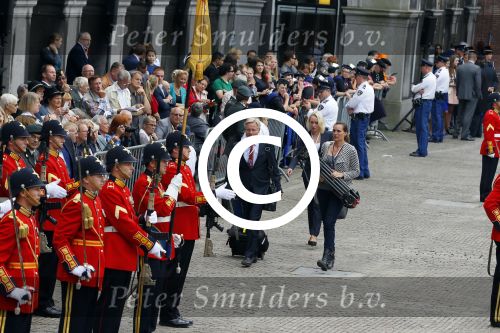 Den Haag 16 september 2014
Prinsjesdag met oa Koning Willem Alexander Koningin Maxima prinses Laurentien en prins Constantijn. Gouden Koets op het binnenhof. Eva Jinek