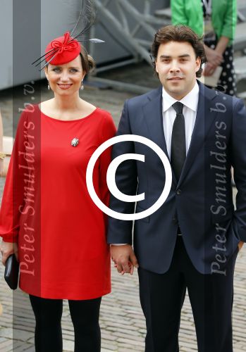 Den Haag 16 september 2014
Prinsjesdag met oa Koning Willem Alexander Koningin Maxima prinses Laurentien en prins Constantijn. Gouden Koets op het binnenhof. DEN HAAG - Zwangere Fleur Agema en haar partner en oud PVV-kamerlid Leon de Jong