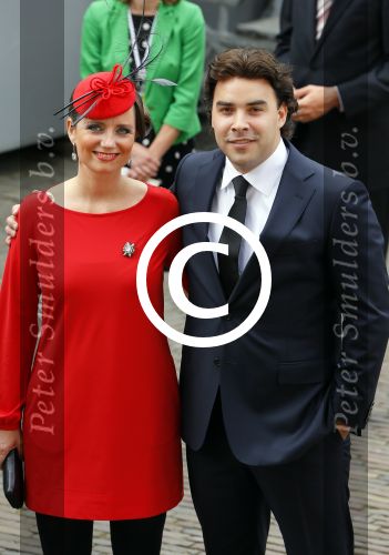 Den Haag 16 september 2014
Prinsjesdag met oa Koning Willem Alexander Koningin Maxima prinses Laurentien en prins Constantijn. Gouden Koets op het binnenhof. DEN HAAG - Zwangere Fleur Agema en haar partner en oud PVV-kamerlid Leon de Jong