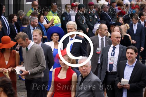 Den Haag 16 september 2014
Prinsjesdag met oa Koning Willem Alexander Koningin Maxima prinses Laurentien en prins Constantijn. Gouden Koets op het binnenhof. Geert Wilders met vrouw