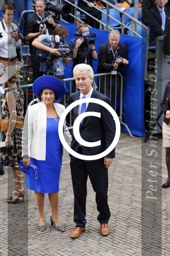 Den Haag 16 september 2014
Prinsjesdag met oa Koning Willem Alexander Koningin Maxima prinses Laurentien en prins Constantijn. Gouden Koets op het binnenhof. Geert Wilders met vrouw