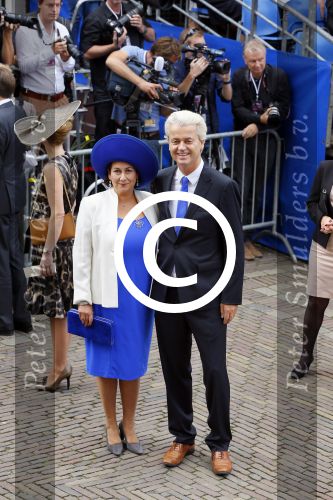 Den Haag 16 september 2014
Prinsjesdag met oa Koning Willem Alexander Koningin Maxima prinses Laurentien en prins Constantijn. Gouden Koets op het binnenhof. Geert Wilders met vrouw