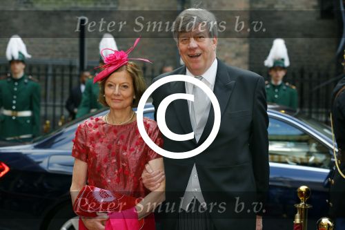 Den Haag 16 september 2014
Prinsjesdag met oa Koning Willem Alexander Koningin Maxima prinses Laurentien en prins Constantijn. Gouden Koets op het binnenhof. ivo Opstelten met vrouw