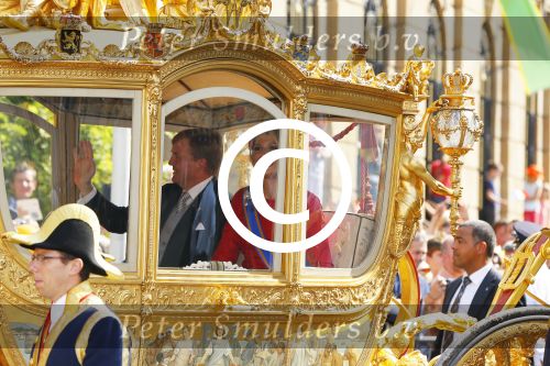 Den Haag 16 september 2014
Prinsjesdag met oa Koning Willem Alexander Koningin Maxima prinses Laurentien en prins Constantijn. Gouden Koets op het binnenhof.
