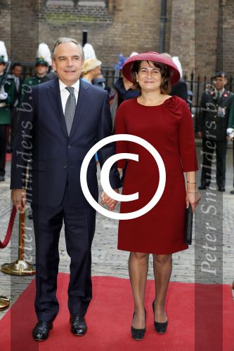 Den Haag 16 september 2014
Prinsjesdag met oa Koning Willem Alexander Koningin Maxima prinses Laurentien en prins Constantijn. Gouden Koets op het binnenhof. Lilianne Ploumen met man