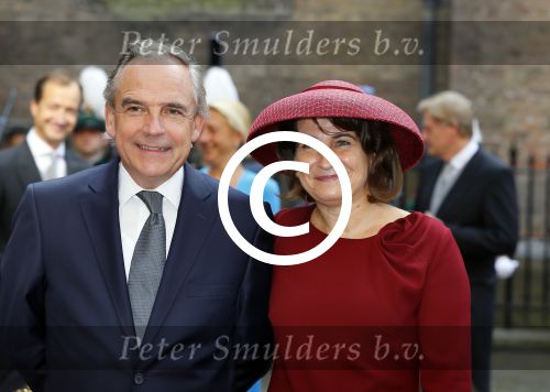Den Haag 16 september 2014
Prinsjesdag met oa Koning Willem Alexander Koningin Maxima prinses Laurentien en prins Constantijn. Gouden Koets op het binnenhof. Lilianne Ploumen met man