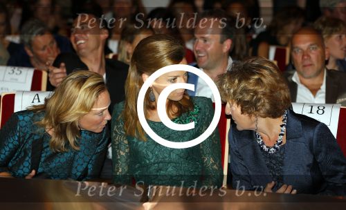 Amsterdam 15 september 2014
Modeshow Addy v d Krommenacker in het IJ theater. Prinses Margriet Prinses Margarita en prinses Aimee