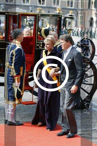 Den Haag 16 september 2014
Prinsjesdag met oa Koning Willem Alexander Koningin Maxima prinses Laurentien en prins Constantijn. Gouden Koets op het binnenhof.