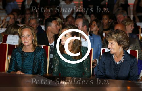 Amsterdam 15 september 2014
Modeshow Addy v d Krommenacker in het ij theater
Aanwezig oa Prinses Margriet Prinses Aimee en Prinses Margarita