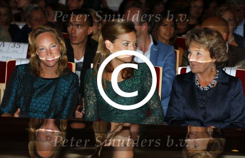 Amsterdam 15 september 2014
Modeshow Addy v d Krommenacker in het ij theater
Aanwezig oa Prinses Margriet Prinses Aimee en Prinses Margarita